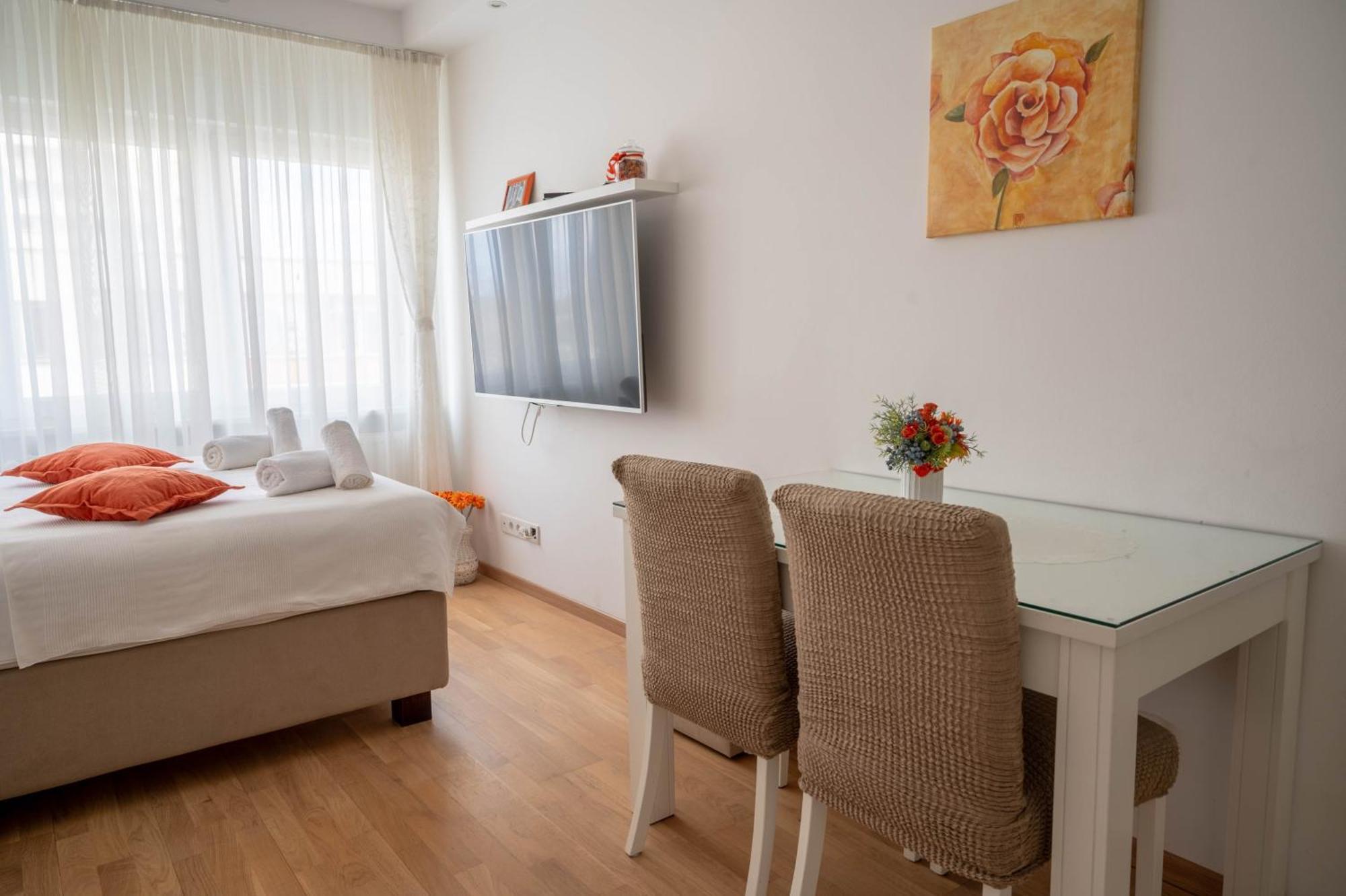 Apartments Zagreb West Екстериор снимка